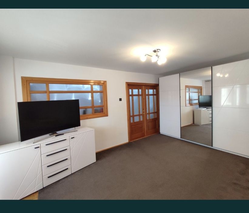 Apartament 4 camere decomandat ultracentral.