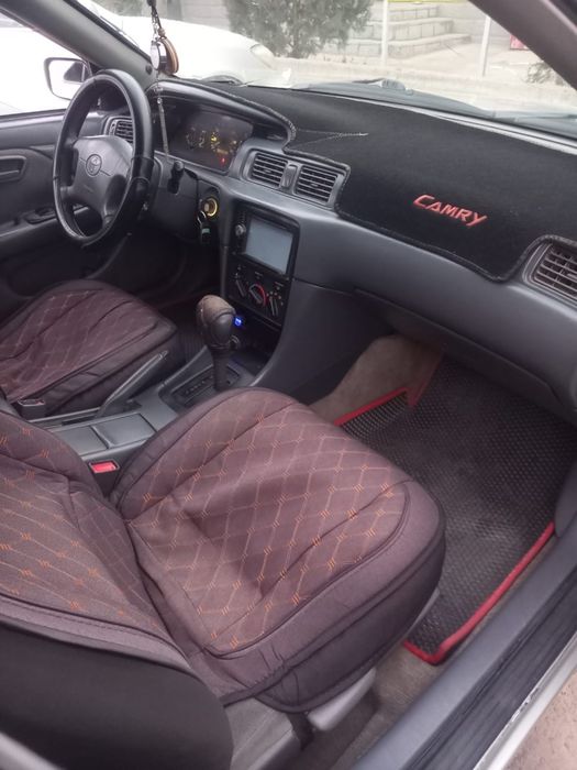 Тойота камри 25