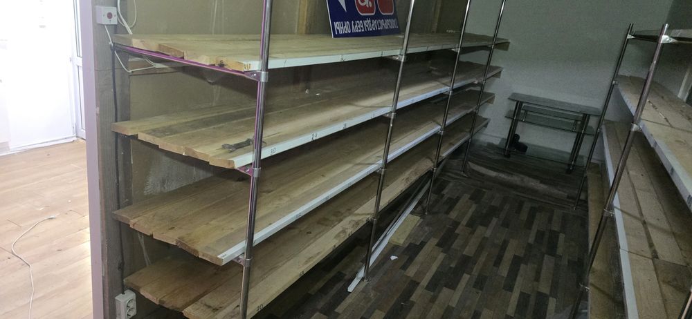 Продам стеллажи для склада