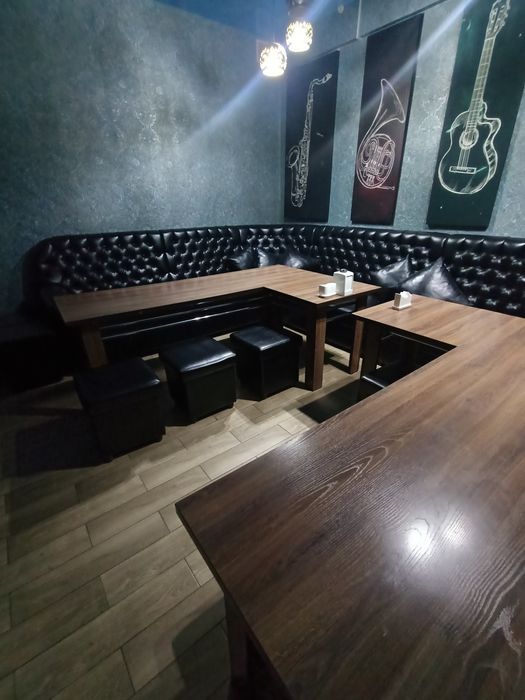 Продаем комплект диван и столы