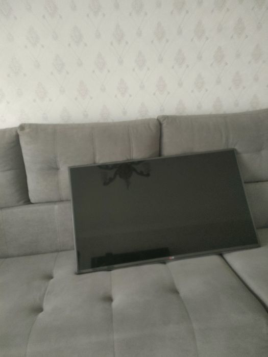 Продам телевизор