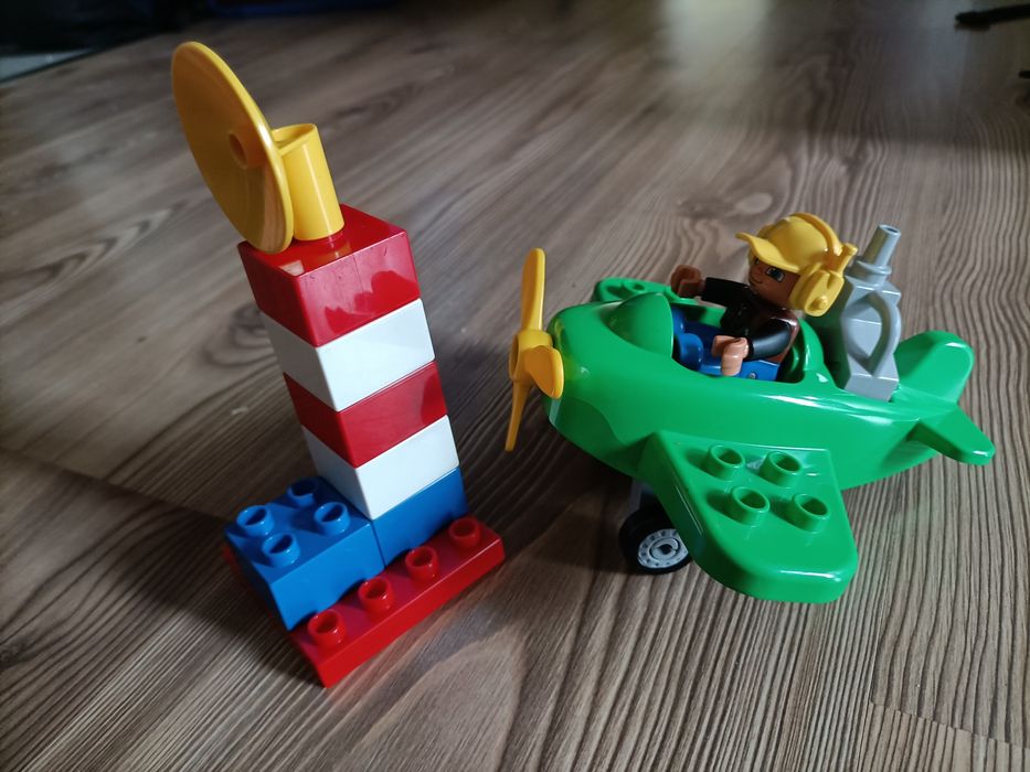 Vând Lego Duplo 3 seturi