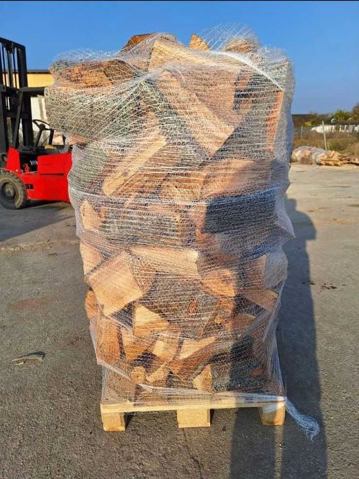 Lemne de fag uscate, la prețuri avantajoase!