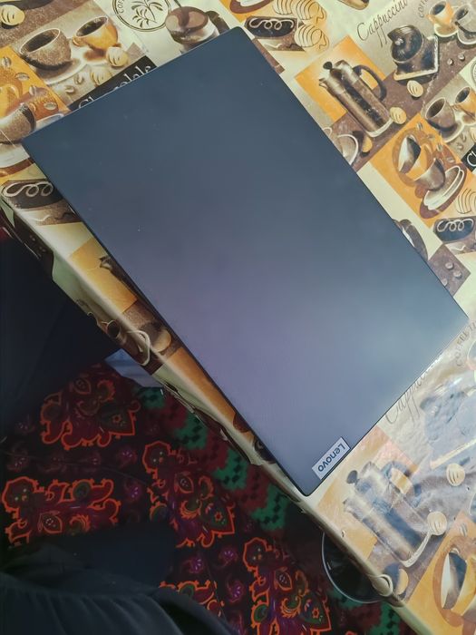 Lenovo notebook 8GB / 128GB 3.500 mln