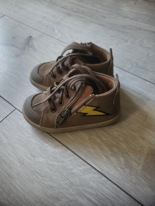 Ghetuțe băiețel. Mărimea 21