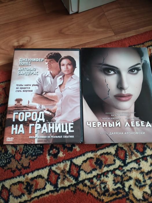 Видео диски  лицензионный меломан