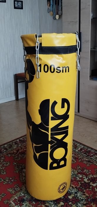 Продам мешок боксерский