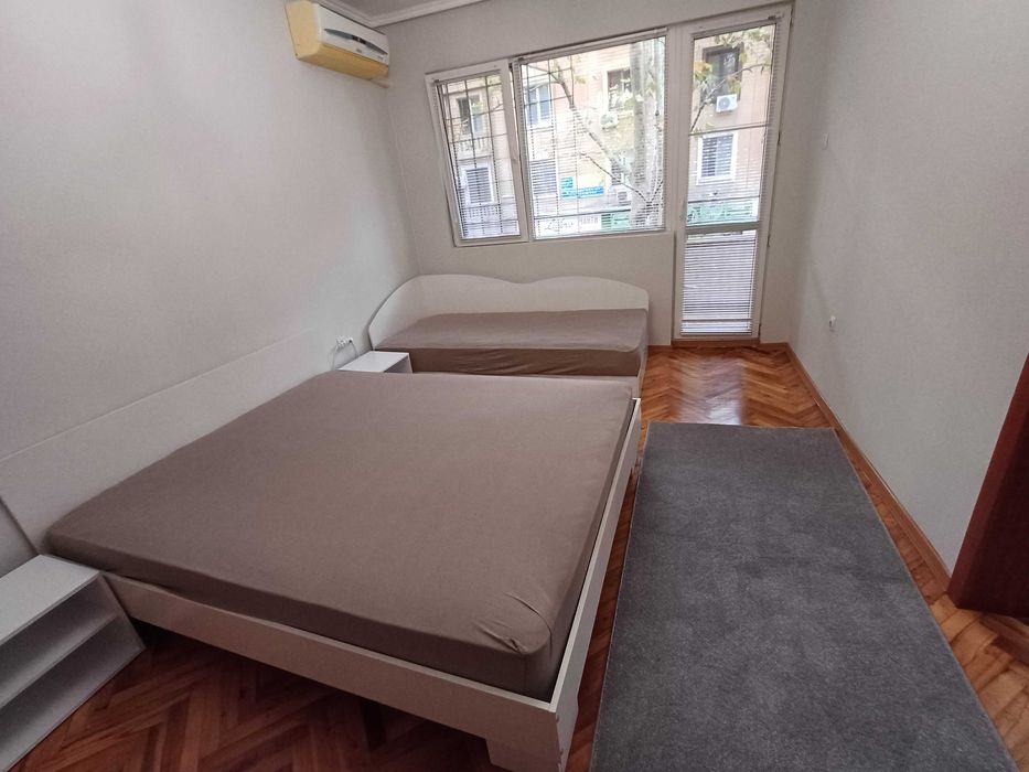 Продава се Двустаен апартамент в Бургас, Център - 56 кв.м за 2040 €/кв.м - Снимка #9
