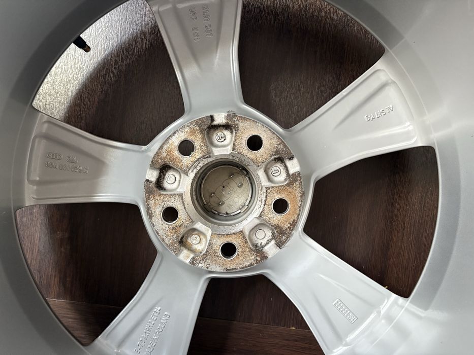 Оригинални джанти Audi Q5, SQ5 / Ауди 19" 5х112
