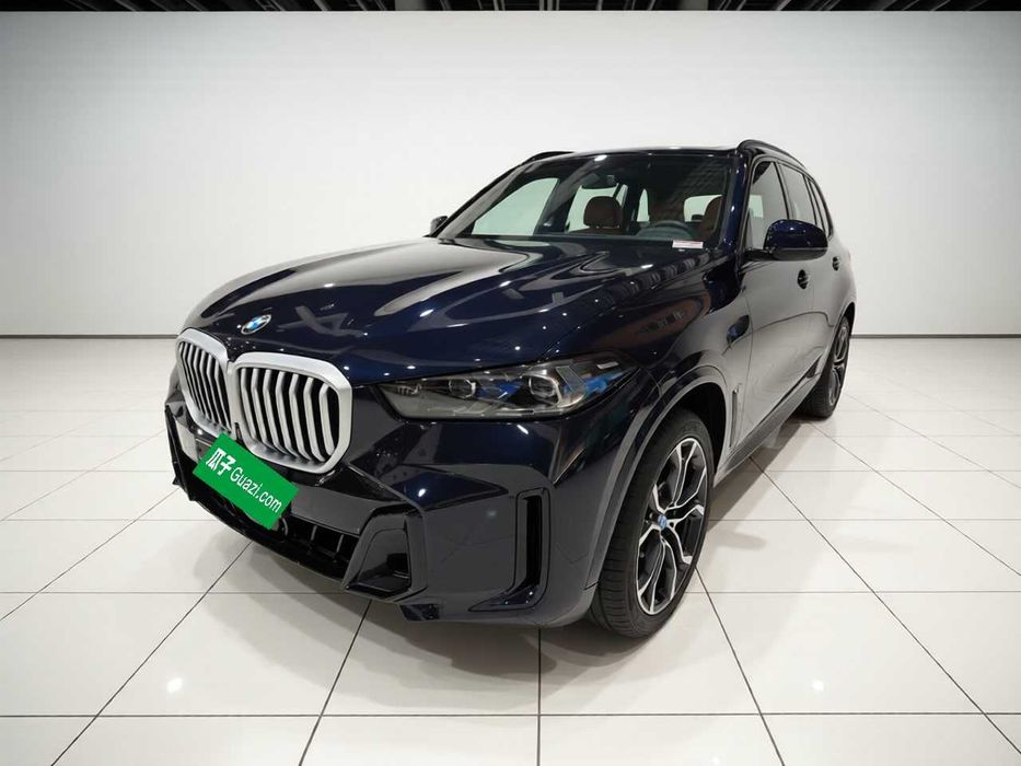BMW X5 2026 xDrive 40Li M Sport Night Package