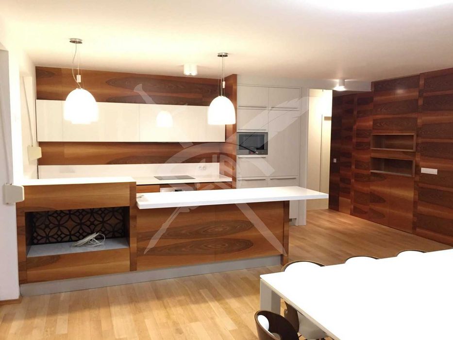 Дава се под наем Четиристаен апартамент в София, в.з. Малинова долина - 150 кв.м за 1944.63 € - Снимка #1