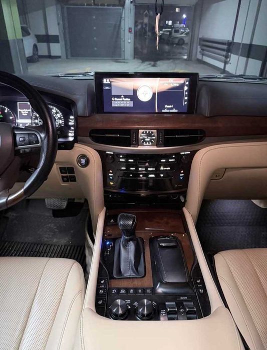 Lexus LX570 в разбор