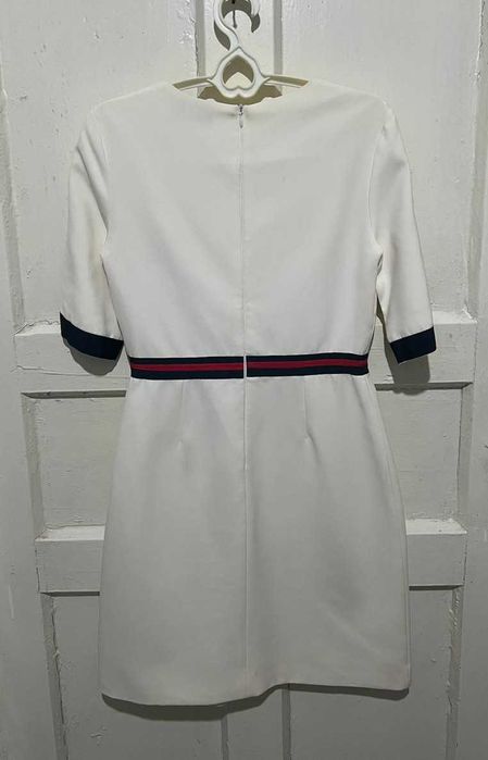 Шикарные платья до колен, для худеньких р 36