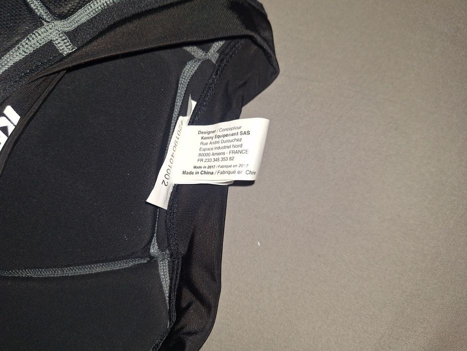 Комплект вело  протектор за тяло Кени контакт