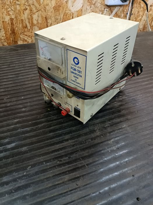 Лабораторный блок питания