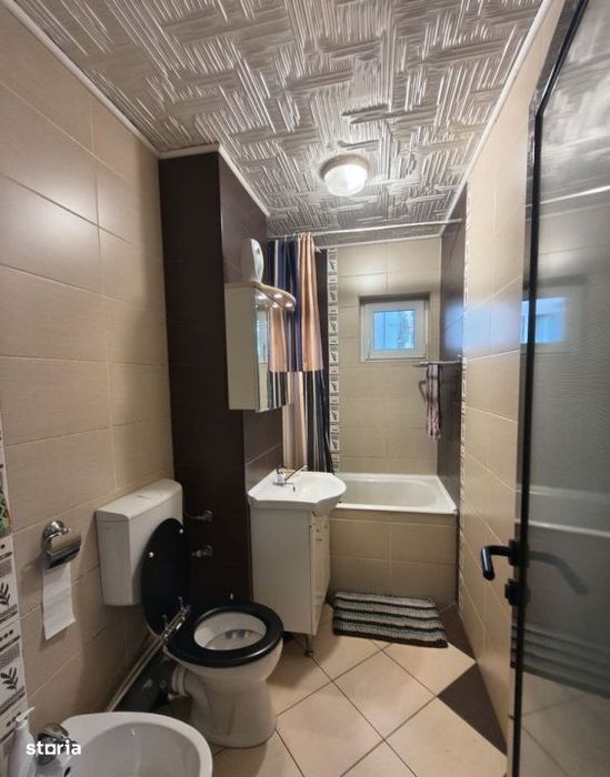 Apartament 3 Camere, Balcon, Centrala Proprie, Zona Grigorescu