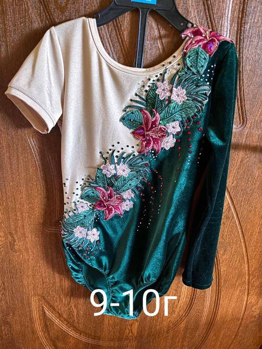 Трика за художествена гимнастика