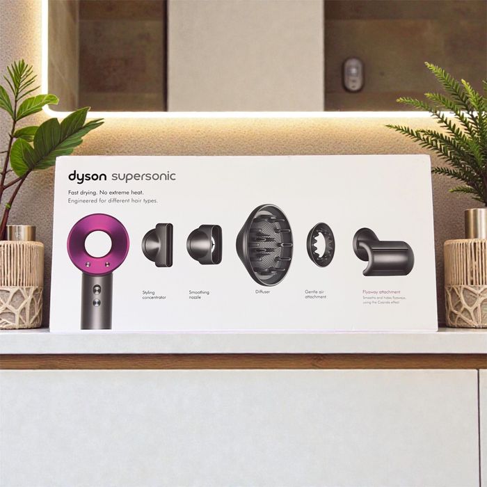 НОВ Сешоар Dyson Supersonic HD08