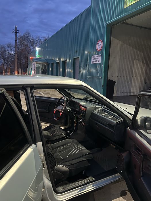 Продам ваз 21099