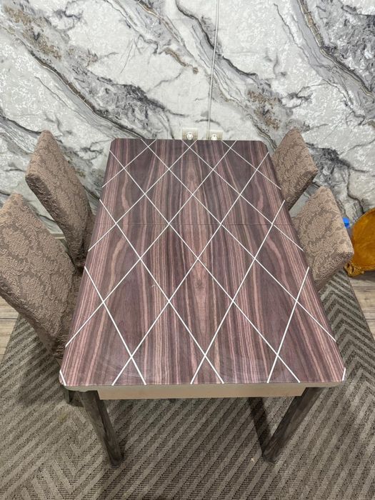 Продам коплект стол со стульями