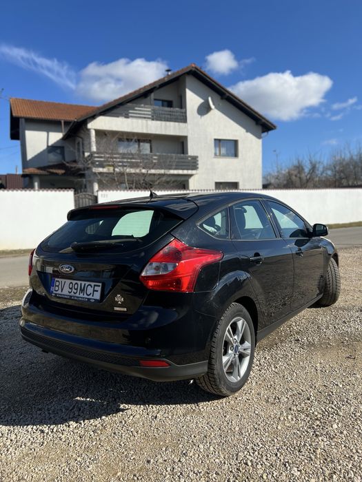 Ford Focus 2013 – 1.0 EcoBoost Benzină – Foarte bine întreținut