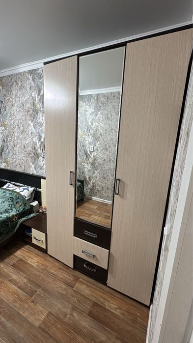 Продам шкаф в хорошем состояний