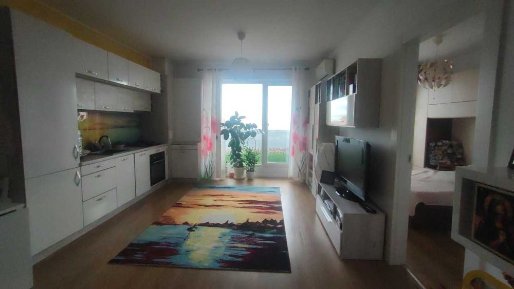 Apartament 2 camere – Zonă excelentă – Disponibil de Anul Nou