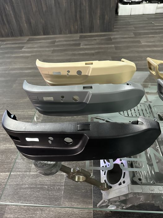 Боковой пластик сидений бмв Е38 Е39