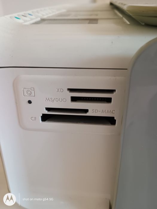 Мултифункционален принтер 3в1 Hp Photosmart C4280, с кабели, в отлично състояние