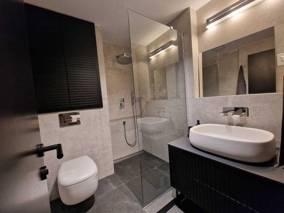 Дава се под наем Двустаен апартамент в Бургас, Лазур - 65 кв.м за 193.8 € - Снимка #1