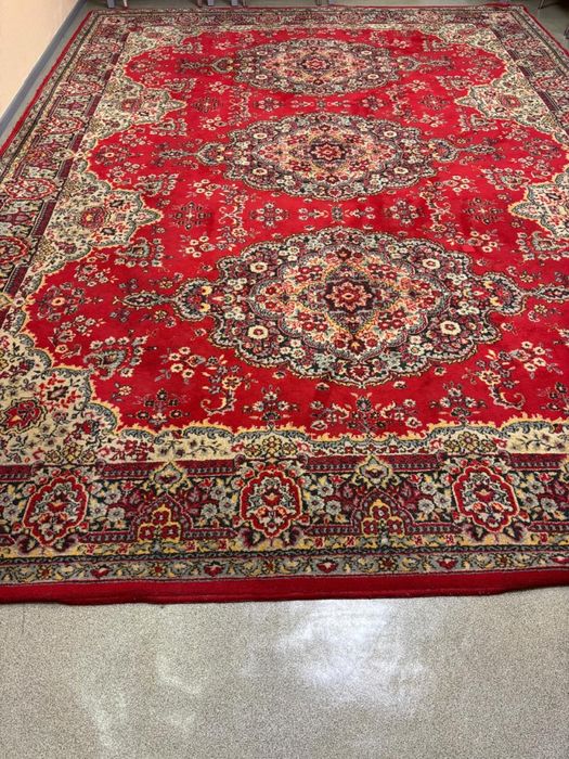 Ковер шерстяной