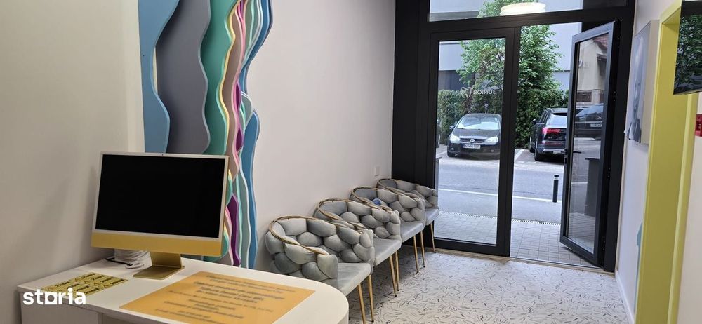 Clinica stomatologica, 2 cabinete, 5 parcari, zona Intre Lacuri