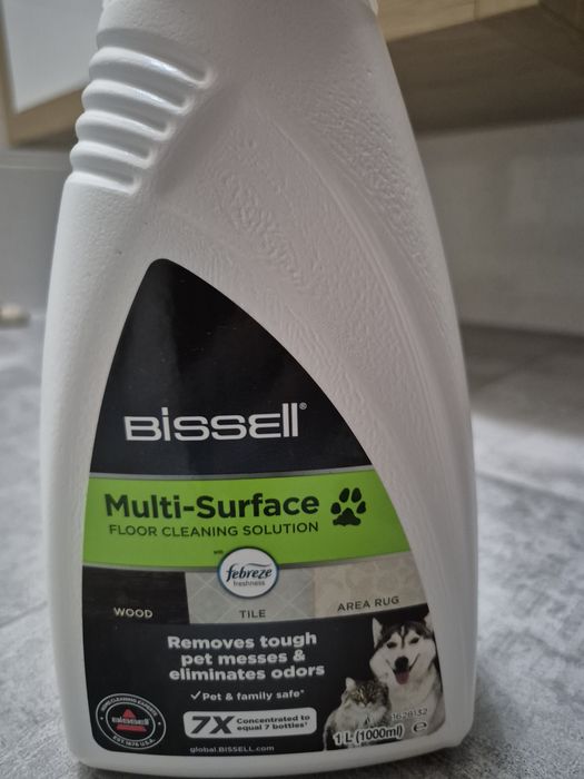 Aspirator cu spalare Bissell crosswave