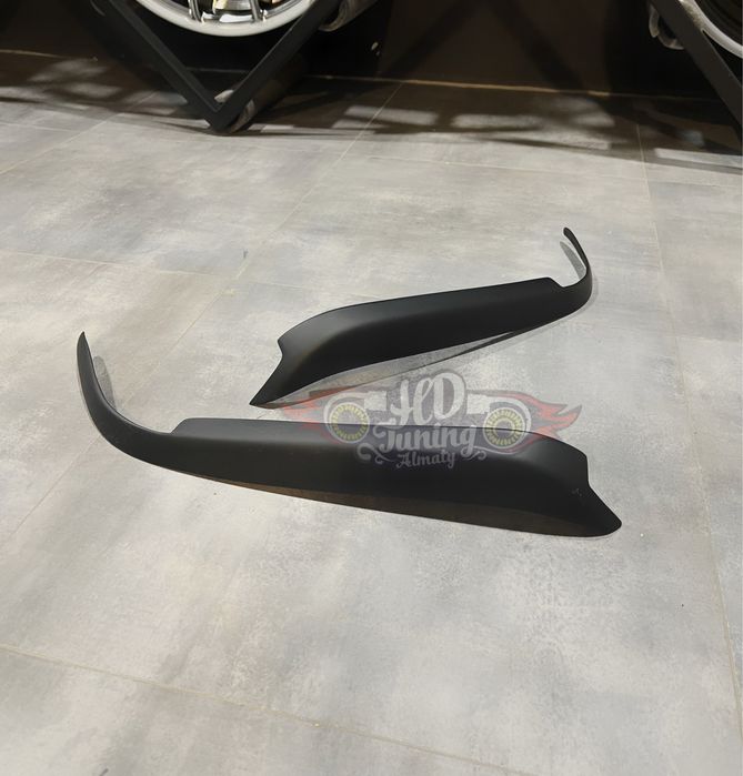 Реснички Subaru Forester SF Рестайлинг