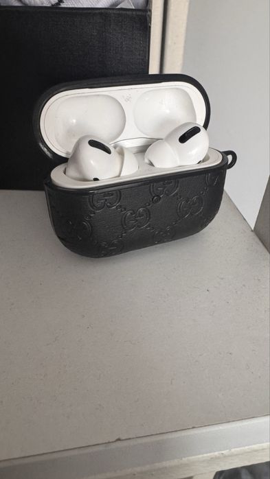 Продам Air Pods Pro цена окончательная