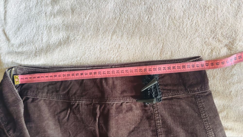 Fustă maro din catifea reiată, de la EDC by Esprit, mărimea 38