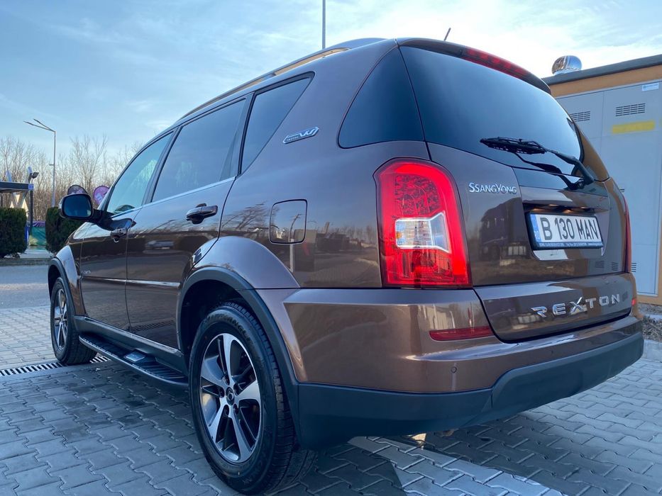 SsangYong Rexton 2.2 diesel - 2017 - 235.000