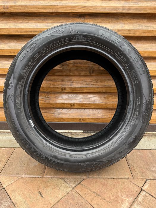 Set 4(pretul e pentru tot setul) Cauciucuri de iarna, Nexen 205/55 R16