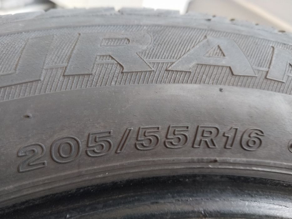 Резина  Bridgestone б/у