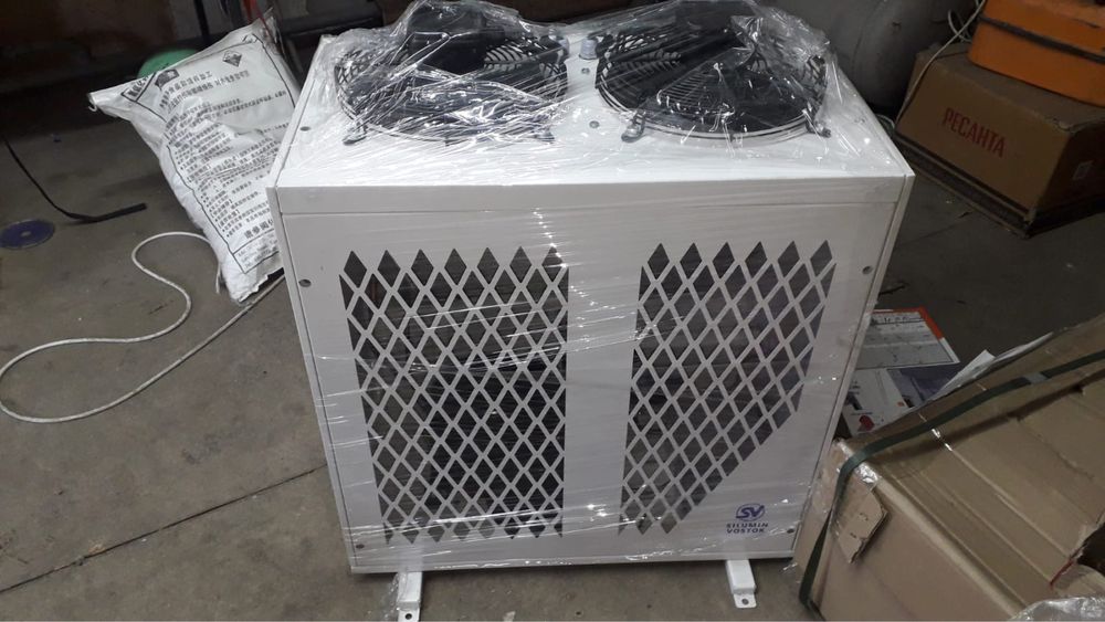 Продам холодильную камеру Polar