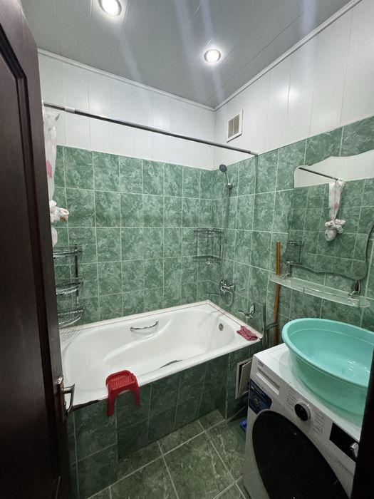 2/3/4 Базар Кадышева ! метро Яшнабад,Бекат-2, аренда 350 $