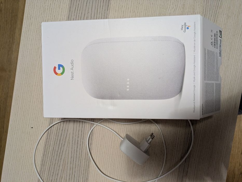 Boxa inteligentă Google Nest