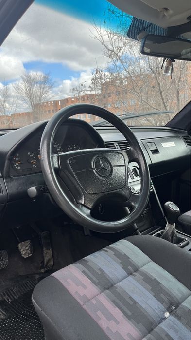 Продам Мередес С-180
