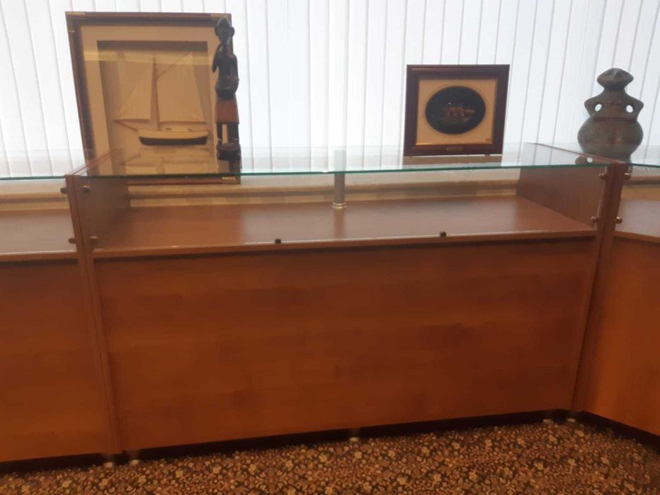 Витрини за магазин