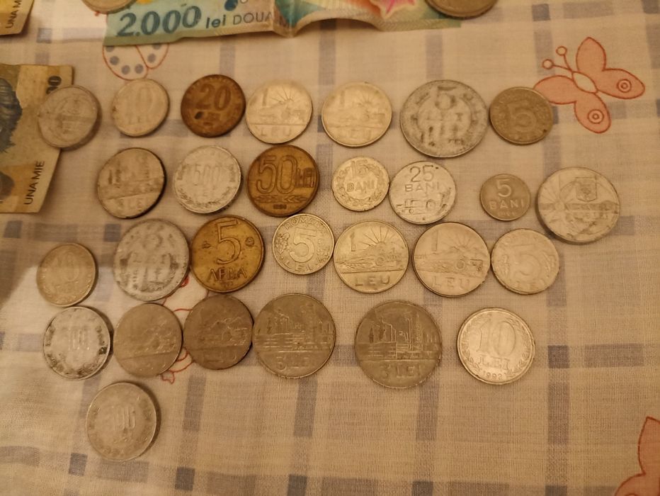 Vand monede vechi si bacnote vechi