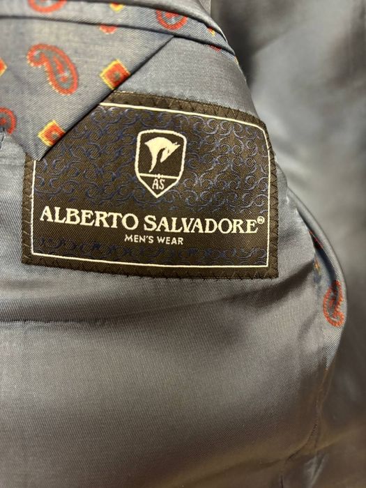 Мужской стильный костюм