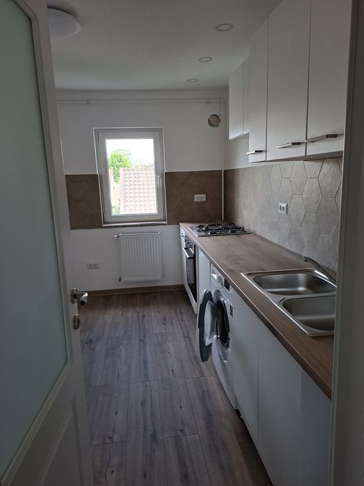 Inchiriez apartament 2 camere