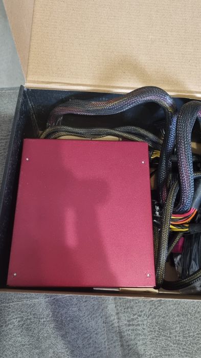 Cougar 850 блок питания продам