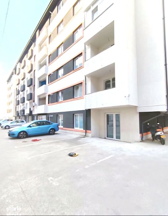 Spațiu comercial cu chiriaș stabil, Militari, zona Metro-Auchan