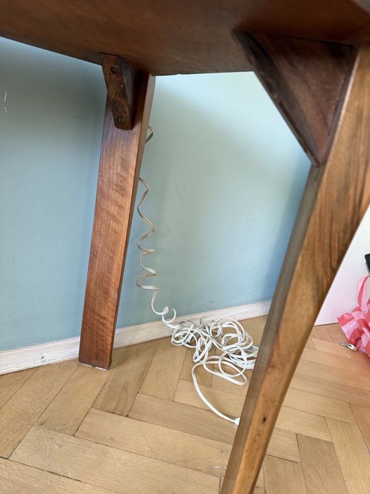 Помощна маса / 60-те